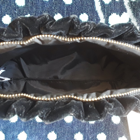 KATESPADE BLACK MED RUFFLE VELVET COSMETIC/CLUTCH - Picture 3 of 3